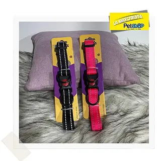 Collar “Pet” Con Detalles En Paste Color Negro